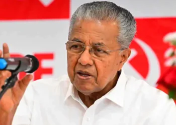 కేరళ దేశంలో మొదటి దారిద్ర్య రహిత రాష్ట్రంగా గుర్తింపు