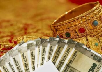 గోల్డ్ లోన్స్: డబ్బు అవసరమా? బంగారం మీ వద్దే ఉంది!