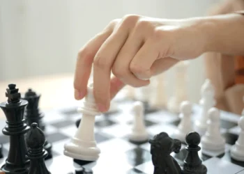 చదరంగ క్రీడలో ప్రపంచ పోరాటం