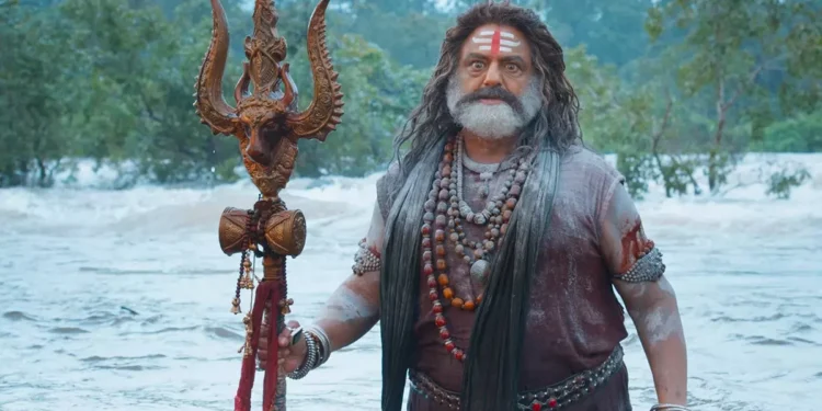 బాలకృష్ణ: త్రిశూలంతో ప్రజల కోసం యుద్ధం చేసే దైవుడు 1 బాలకృష్ణ: త్రిశూలంతో ప్రజల కోసం యుద్ధం చేసే దైవుడు