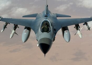 F16 ఫైటర్‌ జెట్‌ ఎఫ్‌-16సి అమెరికాలో కుప్పకూలింది