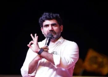 "ప్రైవేట్ కాక, ప్రభుత్వ పాఠశాలే బంగారు భవిష్యత్తుకు మార్గం!"