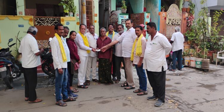 గుంటూరు 52వ డివిజన్‌లో పెన్షన్ పంపిణీ కార్యక్రమం విజయవంతం