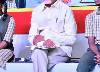 సమయం తక్కువైనా, ఆసక్తితో చదవాలి: మెగా పీటీఎంలో సీఎం చంద్రబాబు