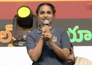 ఒక మనిషి గెలవాలంటే వెనుక ఒక కుటుంబం ఉండాలి! హాఫీజున్ గెలుపు వెనుక ఉన్న ఆ భర్త, తల్లిదండ్రుల గొప్ప మనసుకి హ్యాట్సాఫ్."