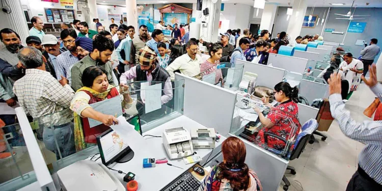 PSB విలీనం: ప్రభుత్వ బ్యాంకులు నిజంగా నాలుగేనా?.. మెగా విలీనం వైపు కేంద్రం అడుగులు