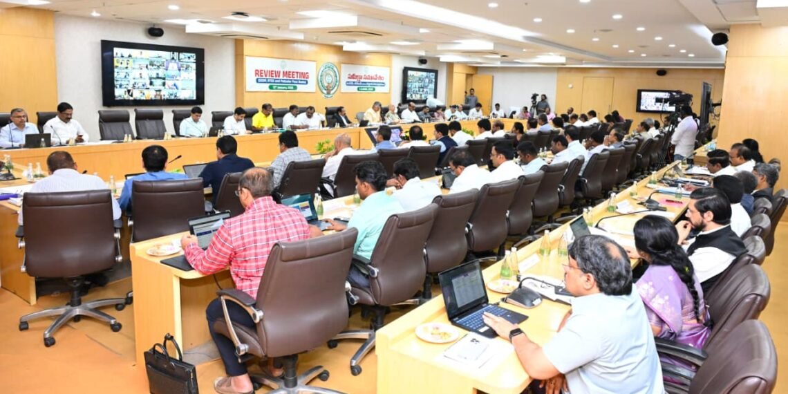 ప్రజల సంక్షేమం కోసం సీఎం చంద్రబాబు నేతృత్వంలో సమీక్షా సమావేశం