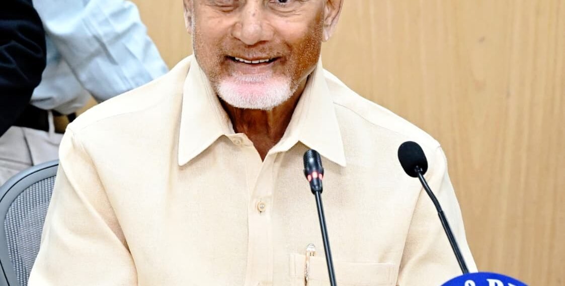 ఆంధ్రప్రదేశ్ అభివృద్ధిపై ముఖ్యమంత్రి చంద్రబాబు నాయుడు స్ఫూర్తిదాయక వ్యాఖ్యలు