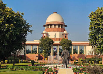 యూజీసీ ‘సమానత్వ’ నిబంధనలపై సుప్రీంకోర్టు స్టే.. సమాజాన్ని వెనక్కి తీసుకెళ్తున్నామా?