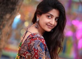 నటి పూనమ్ కౌర్ సంచలన వ్యాఖ్యలు: బెదిరింపులు ఎదుర్కొన్నానని వెల్లడి