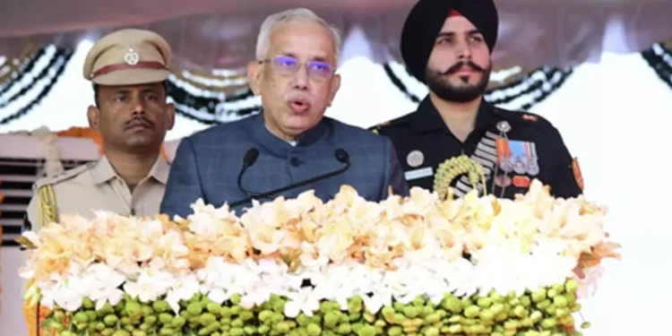 అభివృద్ధి దిశగా ఏపీ అడుగులు: గవర్నర్ ప్రసంగం