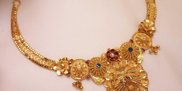 వెండి రేట్లలో స్వల్ప హెచ్చుతగ్గులు