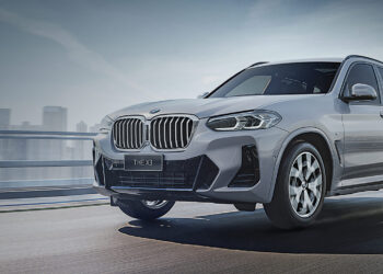 స్టార్టర్ లోపం.. బీఎండబ్ల్యూ 5.75 లక్షల కార్ల రీకాల్