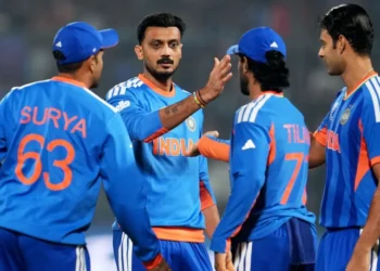 టీ20 ప్రపంచకప్‌ 2026: టీమ్‌ఇండియా పరాభవం - వ్యూహాలపై వెల్లువెత్తుతున్న విమర్శలు
