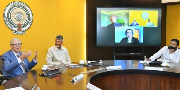 రియల్ టైమ్ గవర్నెన్స్ పై గేట్స్ ప్రశంసలు