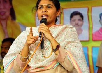 రైతుల సమస్యలు తెలుసుకుంటున్న ఏకైక సీఎం చంద్రబాబు నాయుడు: ఎమ్మెల్యే భూమా అఖిలప్రియ