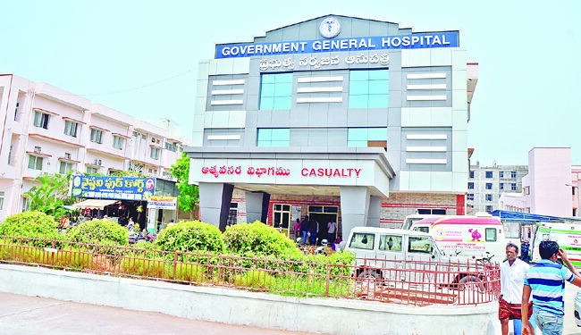 ప్రభుత్వాస్పత్రిలో సేవల నాణ్యతపై కలెక్టర్ ఫోకస్‌