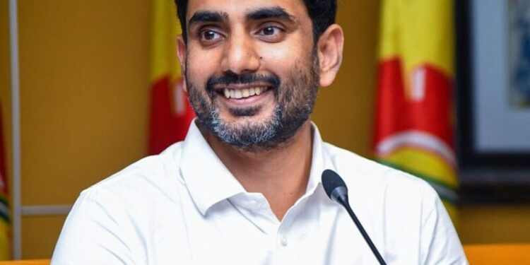 దిల్లీ చేరుకున్న మంత్రి నారా లోకేశ్‌ | కేంద్ర మంత్రులతో కీలక భేటీలు