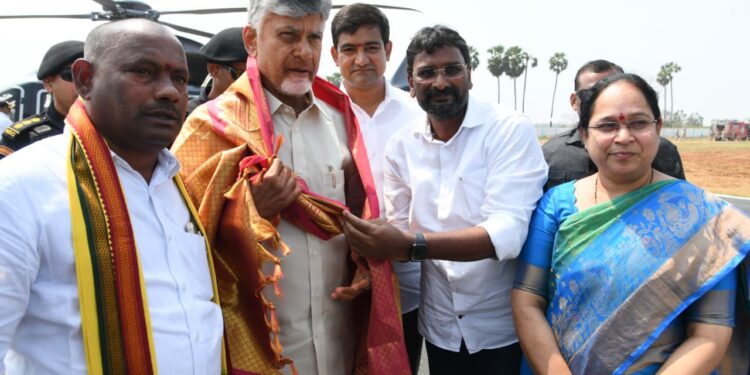 చీపురుపల్లిలో సీఎం చంద్రబాబు పర్యటనకు భారీ స్వాగతం