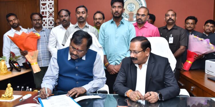 ఆంధ్రప్రదేశ్ ప్రభుత్వ కీలక కార్యదర్శి విధులు సాయి ప్రసాద్