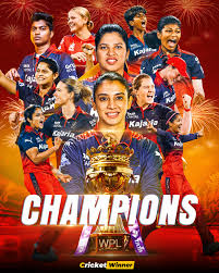 అసలైన ఛాంపియన్ ఆర్సీబీ...రికార్డు విజయాలతో రెండోసారి టైటిల్ కైవసం.