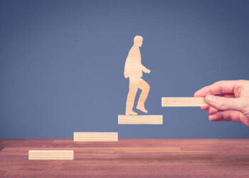 ఫెయిల్యూర్ కాదు… కెరీర్ టర్నింగ్ పాయింట్! కార్పొరేట్ సక్సెస్ రహస్యం