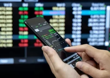 నష్టాల తర్వాత రీబౌండ్.. ఇన్వెస్టర్లకు రిలీఫ్