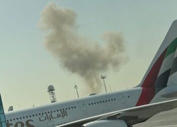 దుబాయ్ ఎయిర్‌పోర్టు సమీపంలో డ్రోన్ దాడి