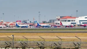 278 అంతర్జాతీయ విమానాలు రద్దు.. ప్రయాణికులు ఇబ్బందులు