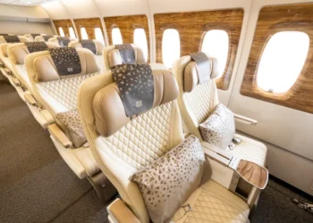 విమాన ప్రయాణికులకు ఊరట..ఏప్రిల్‌ 20 నుంచి..60% సీట్లపై అదనపు ఛార్జీలు రద్దు!!