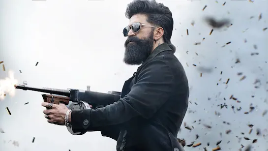 అంతర్జాతీయ ఉద్రిక్తతల దెబ్బ: ‘టాక్సిక్’ రిలీజ్ పై మేకర్స్ కీలక నిర్ణయం