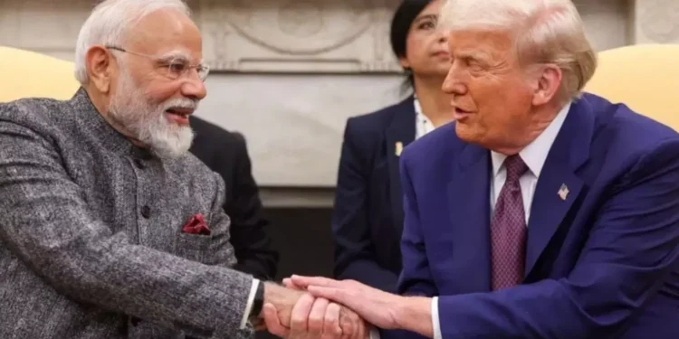 పశ్చిమాసియా యుద్ధంపై ట్రంప్–మోదీ ఫోన్‌కాల్‌లో కీలక చర్చలు