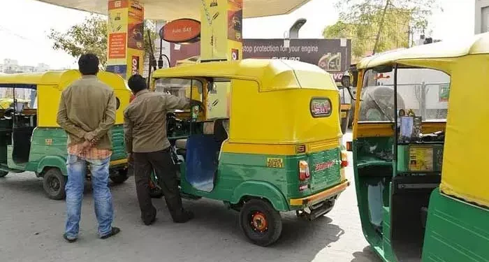 గల్ఫ్ యుద్ధం ప్రభావం.. రాష్ట్రంలో సీఎన్జీ సంక్షోభం