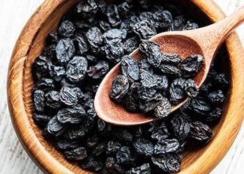 ఆరోగ్యం & సౌందర్యం రెండింటికి – నల్ల ఎండుద్రాక్ష