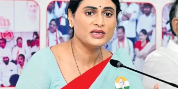 విశాఖ ఉక్కుపై కేంద్రం, రాష్ట్రం దృష్టి లేకపోవడంపై షర్మిల ఘాటు వ్యాఖ్యలు!!