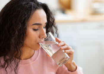 శరీరానికి నీరు అమృతం.. రోజూ సరిపడా తాగడం అవసరం