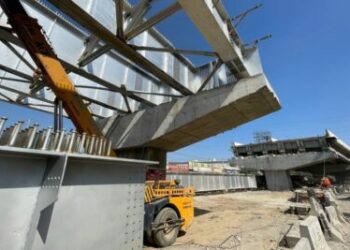 బాచుపల్లి స్టీల్ ఫ్లైఓవర్ : భద్రతా ప్రమాణాలు లేని ఫ్లైఓవర్ నిర్మాణం