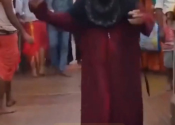 బాబా బైద్యనాథ్ ధామ్ వద్ద కలకలం… బురఖా ధరించిన మహిళ ప్రవర్తనతో భక్తుల్లో ఆందోళన