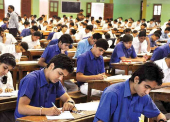 టెన్త్ పరీక్షల్లో గందరగోళం?.. కూకట్‌పల్లి స్కూల్ ఘటన కలకలం