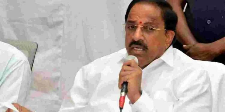 విమాన సర్వీసులు రద్దు… దుబాయ్‌లో చిక్కుకున్న మంత్రి తుమ్మల