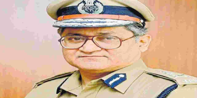 పోలీసు వ్యవస్థలో చెరగని ముద్ర వేసిన హెచ్‌.జె. దొర!