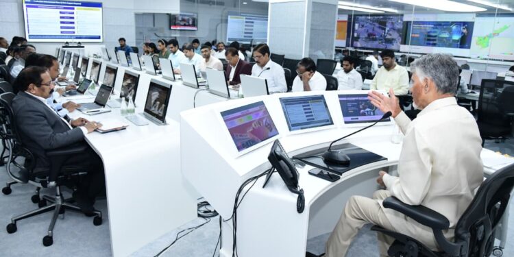 గ్యాస్ సరఫరాపై సీఎం చంద్రబాబు సమీక్ష