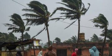 ఒడిశాను వణికించిన టోర్నడో..గంటకు 170 కిమీ వేగంతో గాలులు.