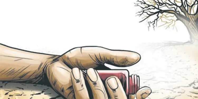 అప్పుల ఊబిలో అన్నదాత..సాగు కష్టాలు తాళలేక ఇద్దరు రైతుల బలి!