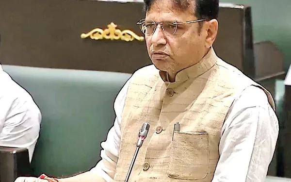 విశ్వనగరాన్ని అద్భుతంగా తీర్చిదిద్దుతాం