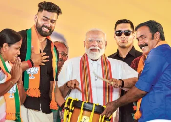 కేరళలోఅవినీతి పాలనకు చెక్‌-ఎన్డీయే వస్తేనే మార్పు: మోదీ!!