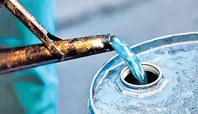 వంట గ్యాస్ సమస్య తగ్గించేందుకు కేంద్రం సుపీరియర్ కిరోసిన్ పంపిణీ ప్రారంభం