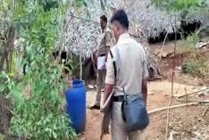 ఇంట్లో ఉంచిన తుపాకీతో ఆట.. బాలుడి ప్రాణాలు పోయాయి!!