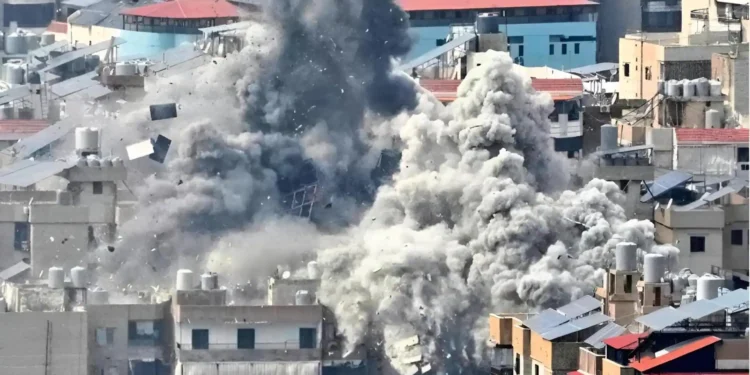 టెహ్రాన్‌లో భారీ పేలుడు… ఇరాన్‌కు ట్రంప్ మరో హెచ్చరిక