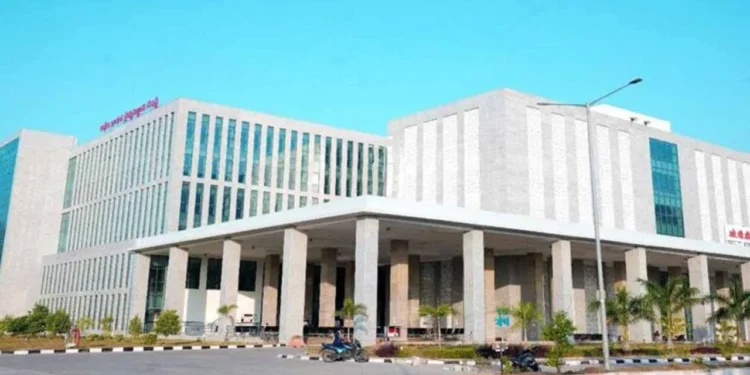 మంగళగిరి ఎయిమ్స్‌లో లైంగిక వేధింపుల కలకలం - సెక్యూరిటీ గార్డ్ ఆత్మహత్యాయత్నం.